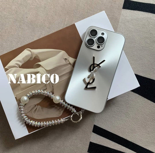 Κομψή θήκη Letter Shine x Mono για iPhone με αλυσίδα