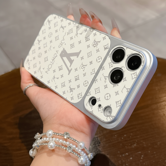 حالة IPhone الفاخرة المنقوشة