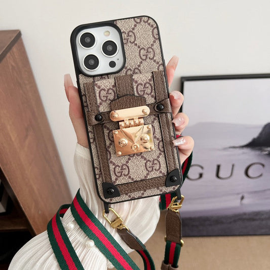 حقيبة بطاقات مميزة بسلسلة كلاسيكية لهاتف iPhone
