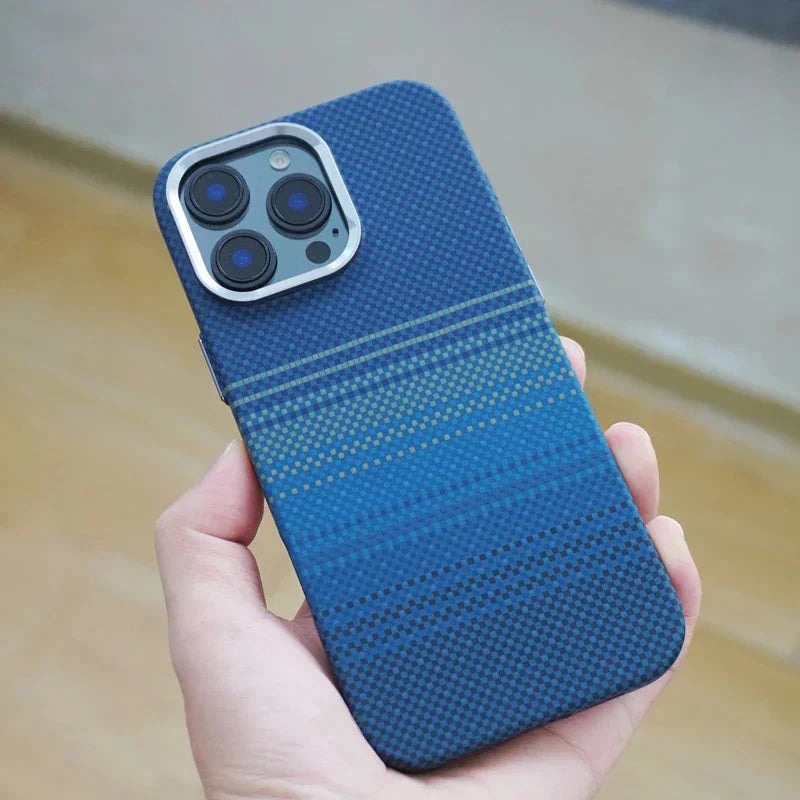 IPhone 16/15/14用ファッションMagSafeケース