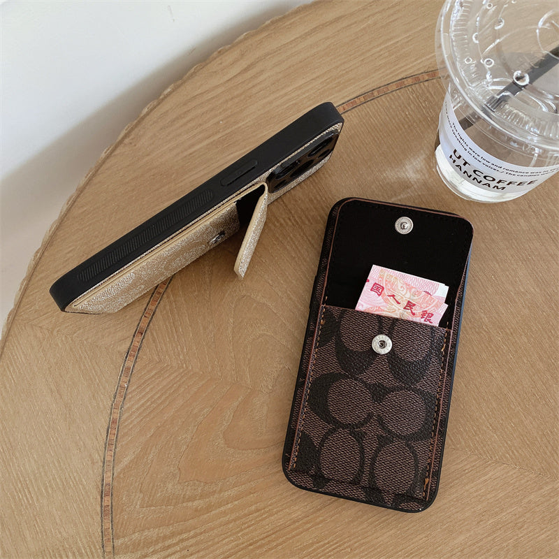 Klasický obal na iPhone s peněženkou tmavě hnědý-HP240513