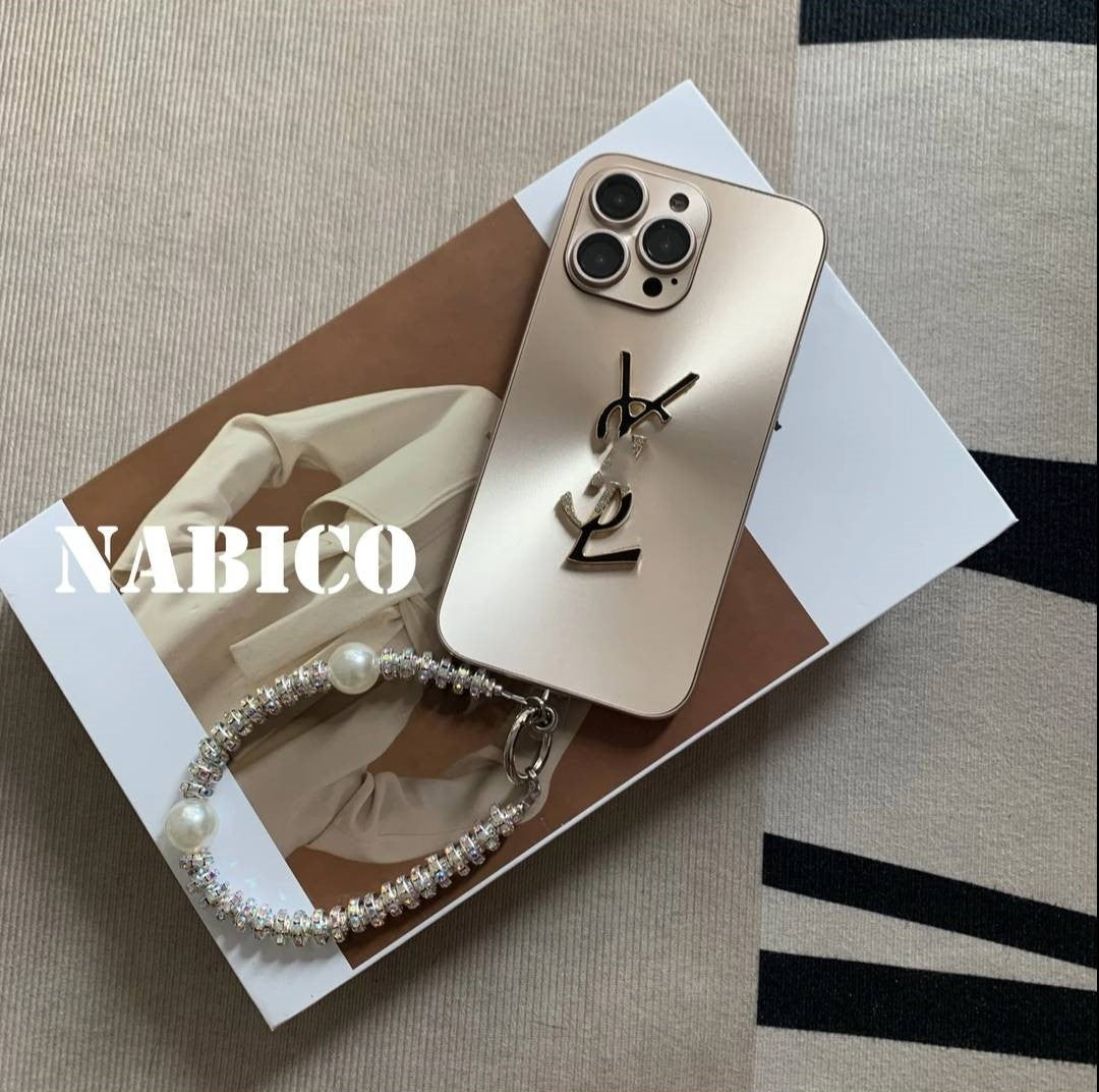 Κομψή θήκη Letter Shine x Mono για iPhone με αλυσίδα