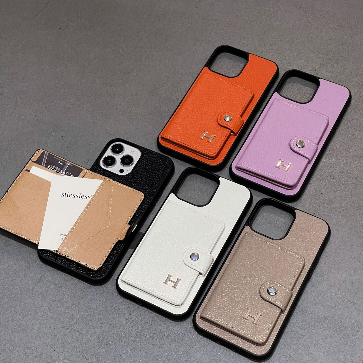 Capa para iPhone com porta-cartões de couro H