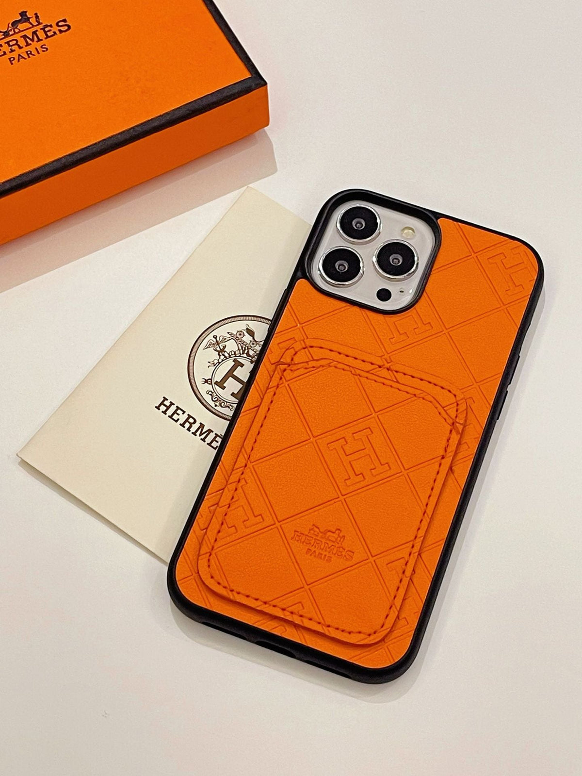 Étui pour iPhone avec porte-cartes en cuir H
