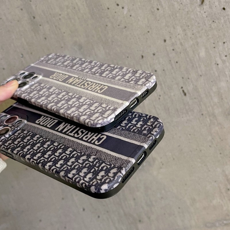 Módne klasické puzdro na iPhone