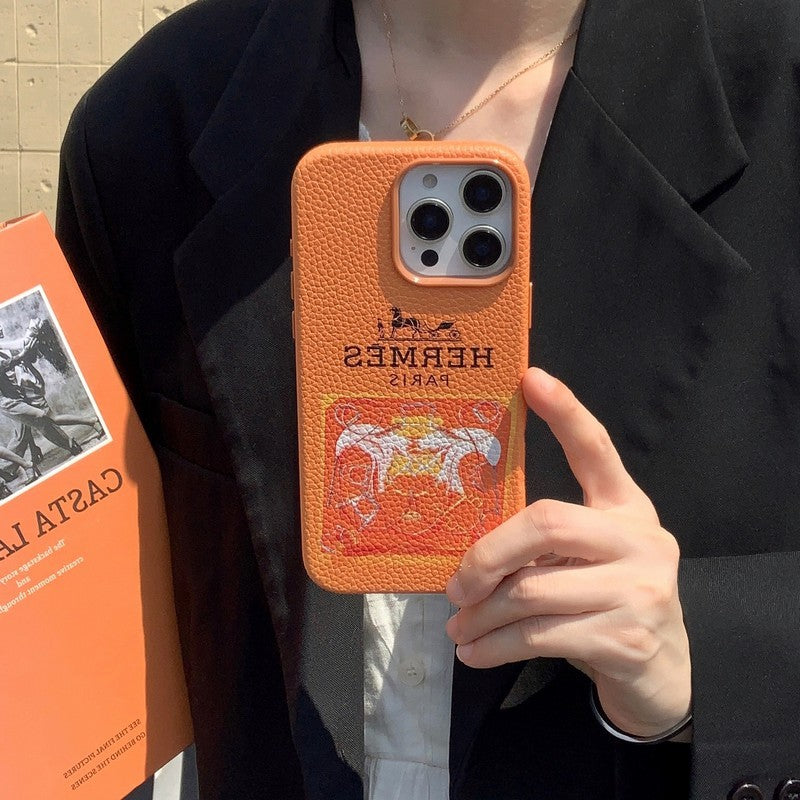 Klasické kožené pouzdro na iPhone