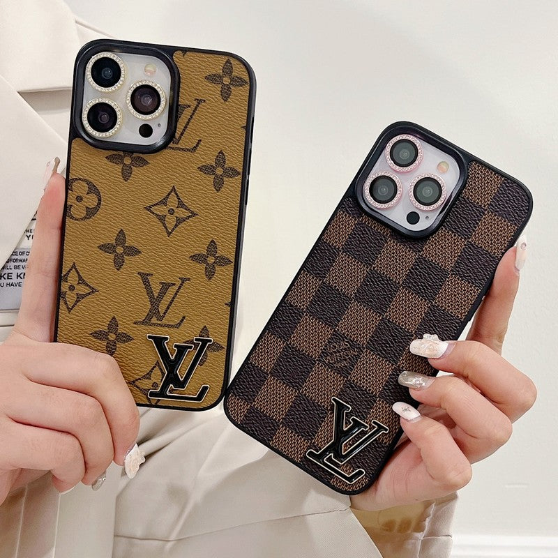 Luxusní kožené pouzdro na iPhone s černým logem