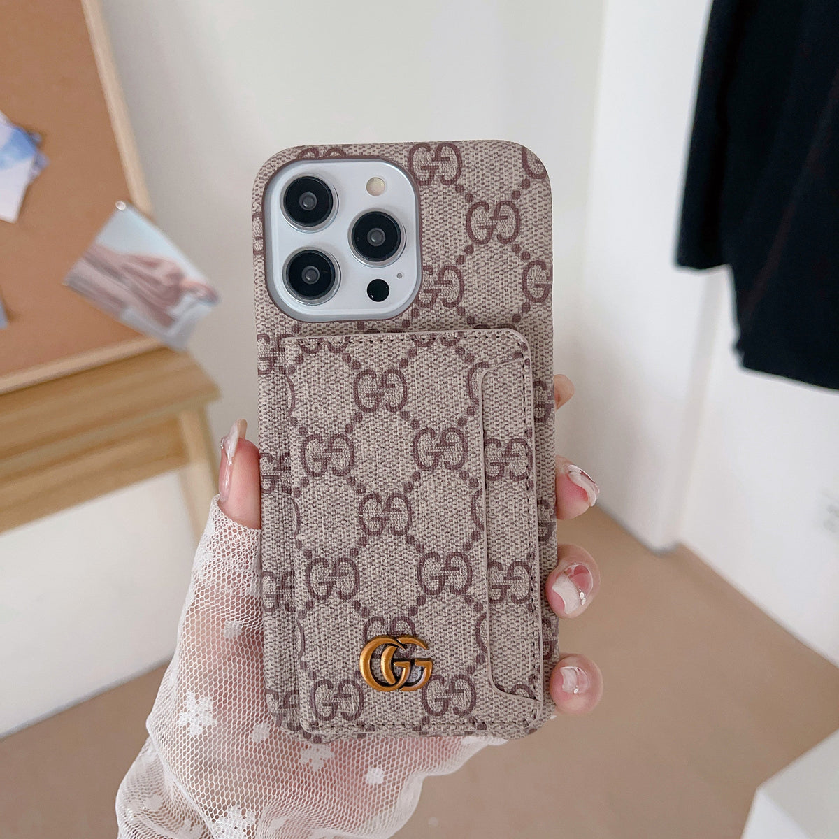 プレミアムカードホルダーiPhoneケース